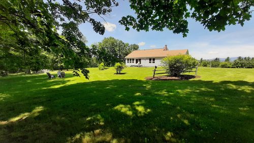 929 Packer Rd, Mount Holly, VT, 05758-9551 | Card Image