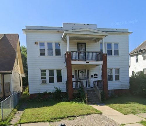 121 Sturtevant St, Highland Park, MI, 48203-3252 | Card Image