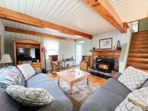 337 Jonathans Way, Brewster, MA, 02631-2810 | Card Image