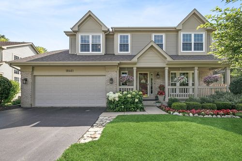 18461 W Meander Dr, Grayslake, IL, 60030-4002 | Card Image
