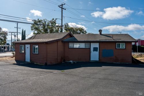 1128 S State Street, Ukiah, CA, 95482 | Card Image