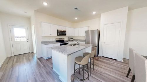 108 Connecticut Ct, Princeton, TX, 75407-3563 | Card Image
