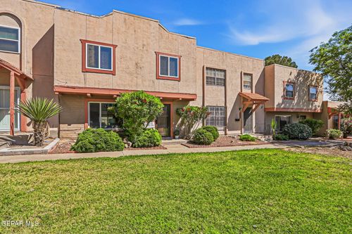 281 Maricopa Dr, El Paso, TX, 79912-4401 | Card Image