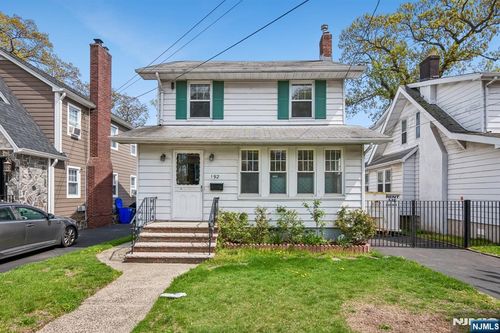 192 New St, Belleville, NJ, 07109-2052 | Card Image