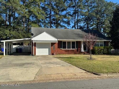 415 Pembroke Ave S, Ahoskie, NC, 27910-3229 | Card Image