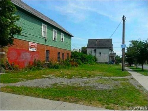 899 Niagara St, Buffalo, NY, 14213-2116 | Card Image