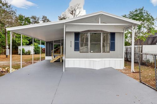 9528 Xenia St, New Port Richey, FL, 34654-4164 | Card Image