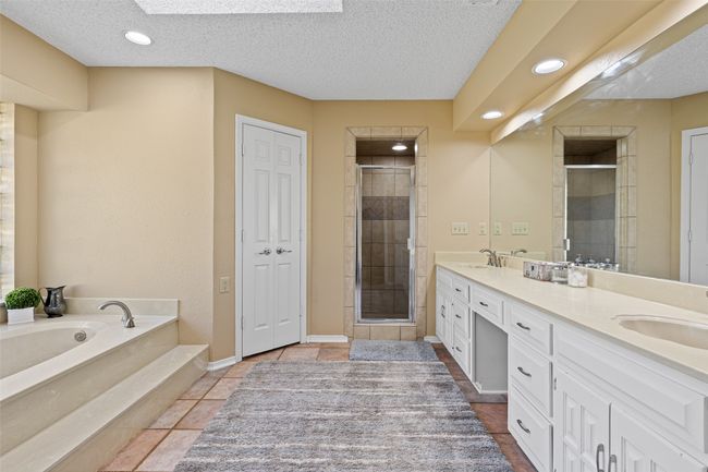 307 Smith St, Home with 3 bedrooms, 5 bathrooms and null parking in Naples TX | Image 16
