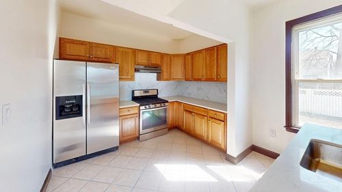 apt-1-45 Henry Ave, Lynn, MA, 01902-4068 | Card Image