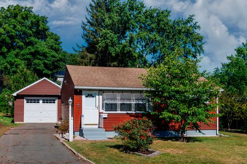 80 Nachilly Dr, New Britain, CT, 06053-1450 | Card Image