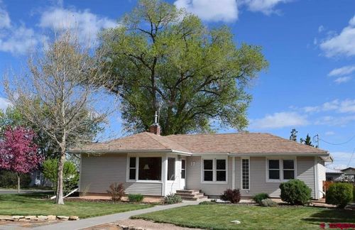 17 Spruce Drive, Montrose, CO, 81401 | Card Image