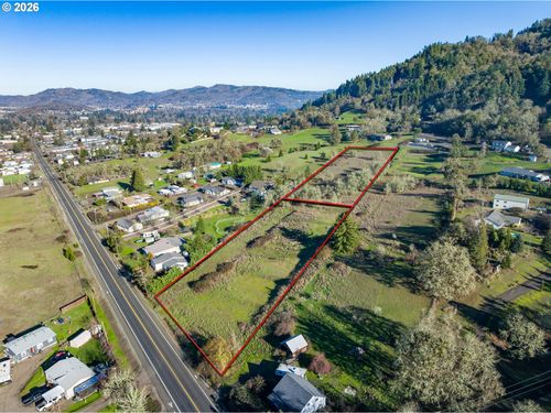 1448 Lookingglass Rd, Roseburg, OR, 97471 | Card Image