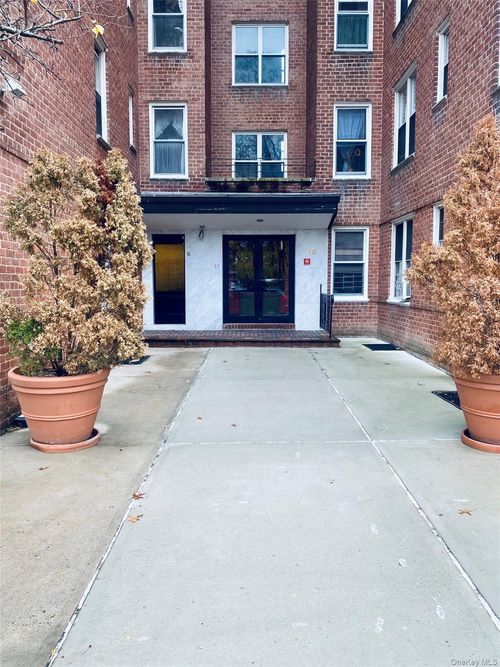3j-19 Abeel St, Yonkers, NY, 10705-3440 | Card Image