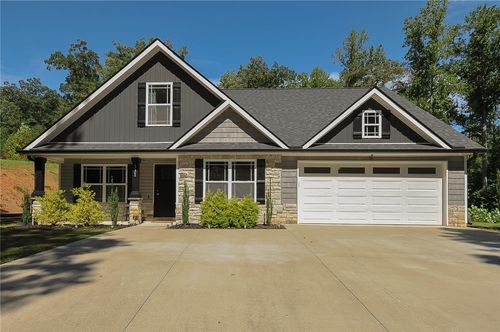 331 N Fredrick Way, BOILING SPRINGS, SC, 29316-6241 | Card Image