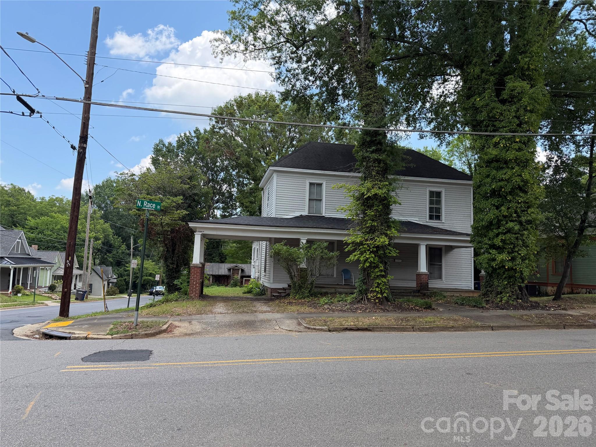 Residential Income in Statesville 2