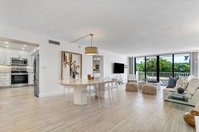 209 - 2860 S Ocean Boulevard, Condo with 1 bedrooms, 1 bathrooms and null parking in Palm Beach FL | Image 2