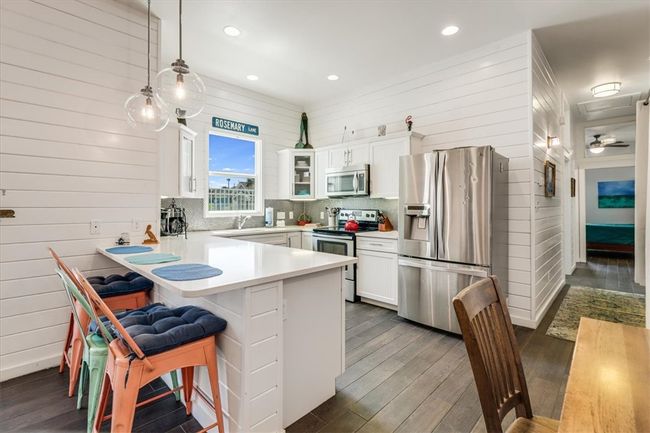 UNIT-201 - 2212 State Highway 361, Townhouse with 3 bedrooms, 3 bathrooms and 2 parking in Port Aransas TX | Image 12