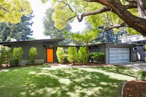 675 Evergreen St, Menlo Park, CA, 94025-5718 | Card Image