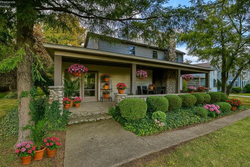 4204 Nw Catawba Rd, Port Clinton, OH, 43452-9743 | Card Image