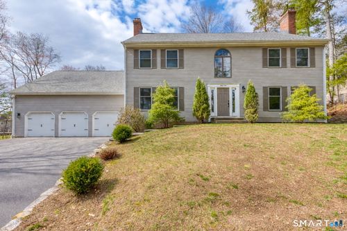 35 High Gate Dr, Avon, CT, 06001-4111 | Card Image
