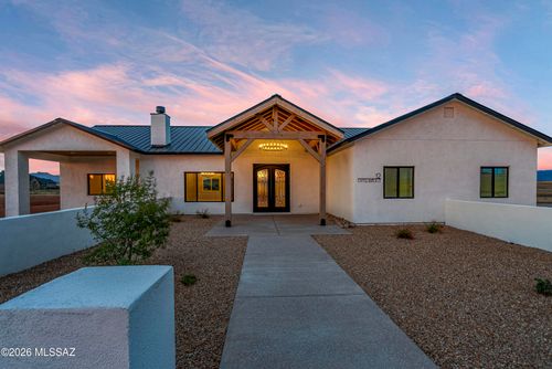 12 Cattle Ranch Ln, Elgin, AZ, 85611-7329 | Card Image
