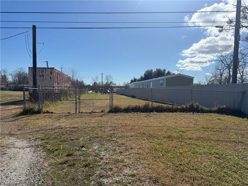 620 Bayou Rd, Saint Bernard, LA, 70085-5802 | Card Image