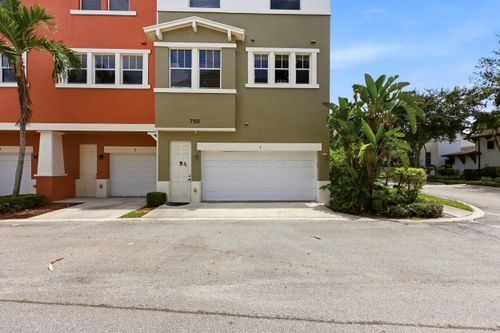 1-750 Millbrae Court, West Palm Beach, FL, 33401 | Card Image
