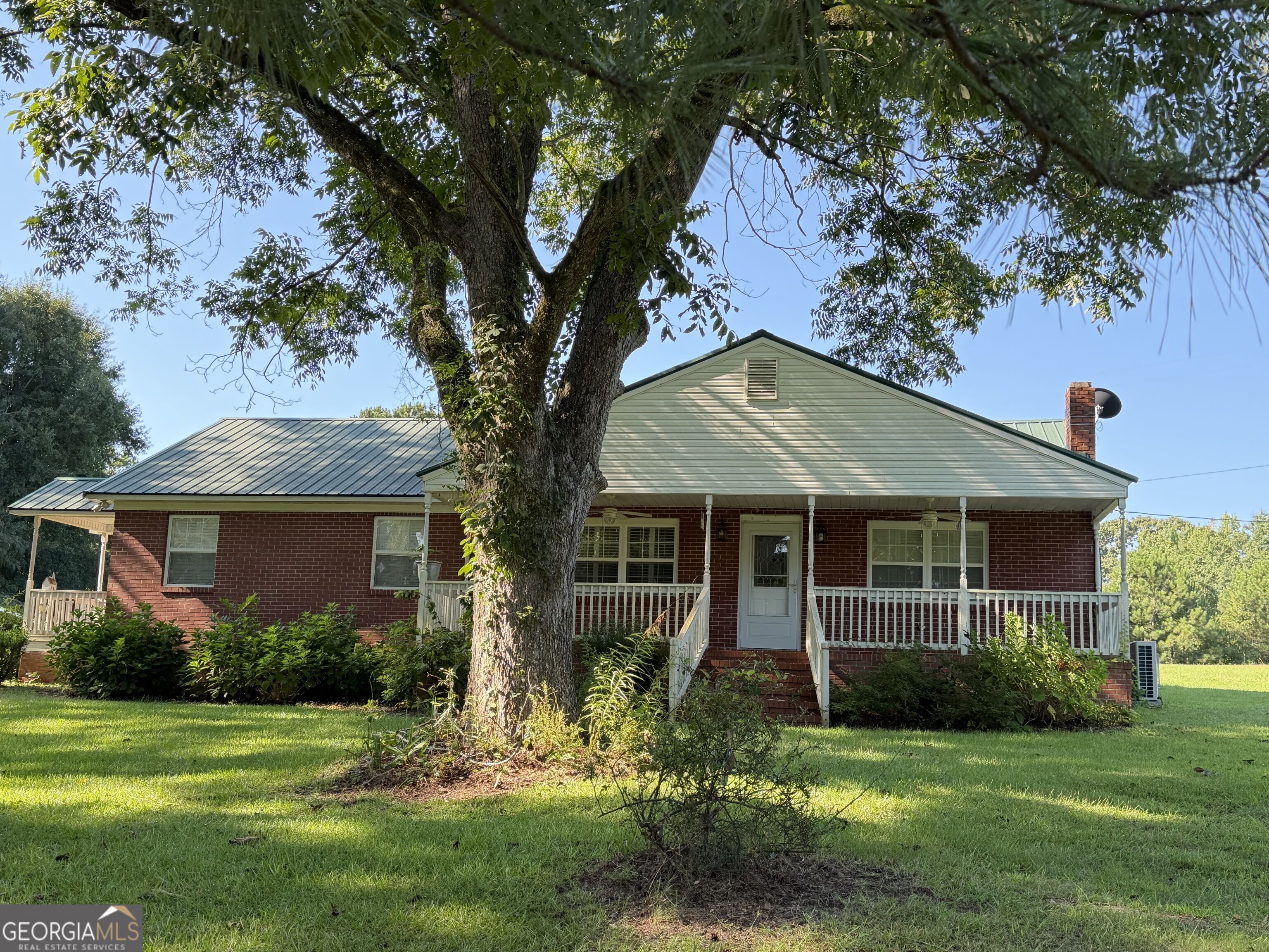 1878 Jesse Cole Rd, For Sale in Manchester - eXp Realty