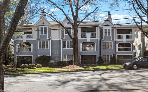239-building-f-239 Oakwood Ct, Winston-Salem, NC, 27103-1925 | Card Image