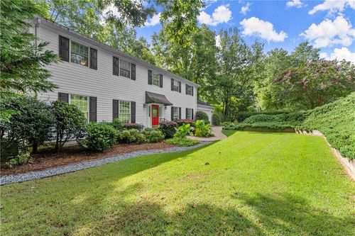 2533 Bridgewater Dr, Gainesville, GA, 30506-1853 | Card Image