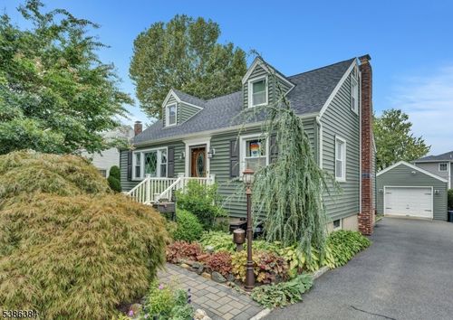 224 N 17th St, Kenilworth, NJ, 07033-1268 | Card Image