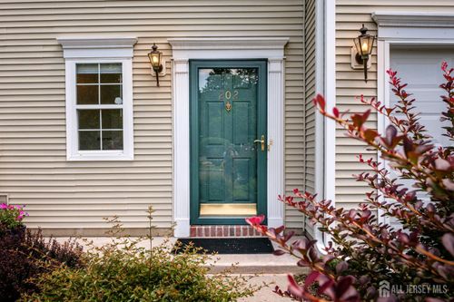 202 Park Knl, Princeton, NJ, 08540-9016 | Card Image