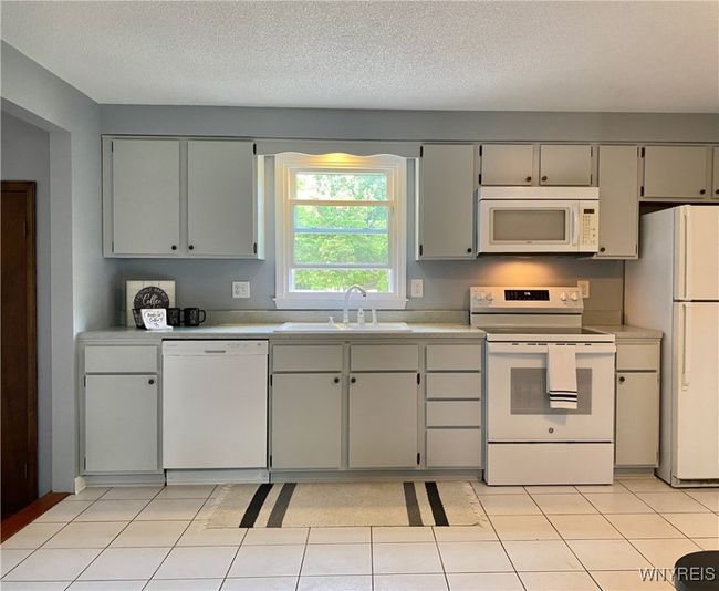 790 Mohawk St, House other with 3 bedrooms, 2 bathrooms and null parking in Lewiston NY | Image 7