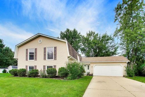 4500 Sundance Ct, Hoffman Estates, IL, 60192-1117 | Card Image