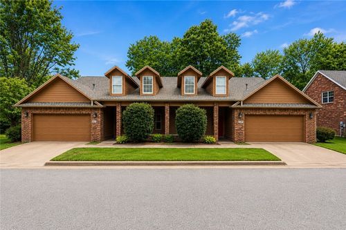 521-519-521 S Pierremont Dr, Fayetteville, AR, 72701-4535 | Card Image