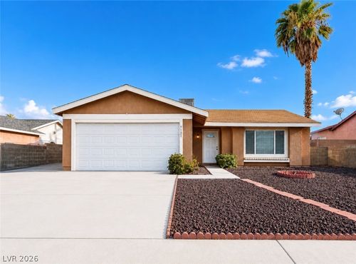 7121 Pleasant View Ave, Las Vegas, NV, 89147-4521 | Card Image