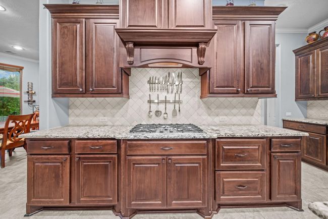 207 Fox Squirrel Ct, House other with 4 bedrooms, 4 bathrooms and 3 parking in Pinehurst TX | Image 15