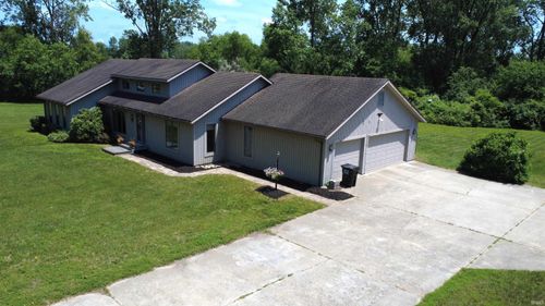 3515 Gregory Farm Vlg, Rochester, IN, 46975-8973 | Card Image