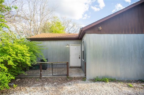 apt-2-1201 E Huntsville Rd, Fayetteville, AR, 72701-7065 | Card Image