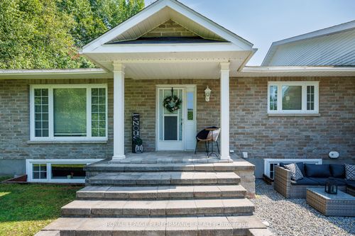 4937 Canaan Rd, Hammond, ON, K0A2A0 | Card Image