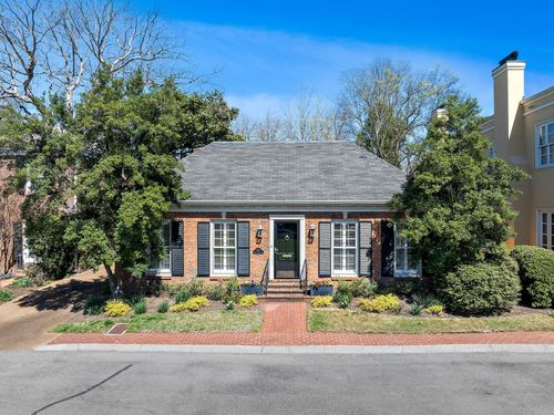 2134 Golf Club Ln, Nashville, TN, 37215-1224 | Card Image