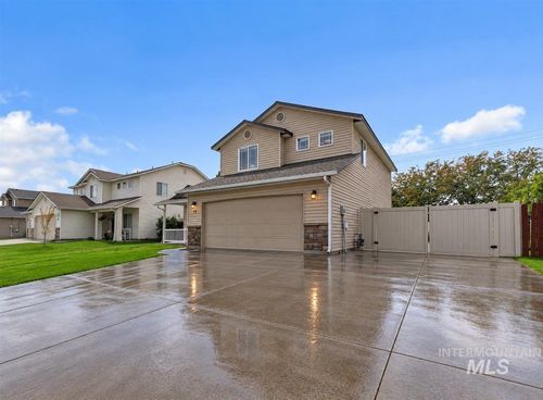 77 N Jefferson St, Nampa, ID, 83651-5037 | Card Image