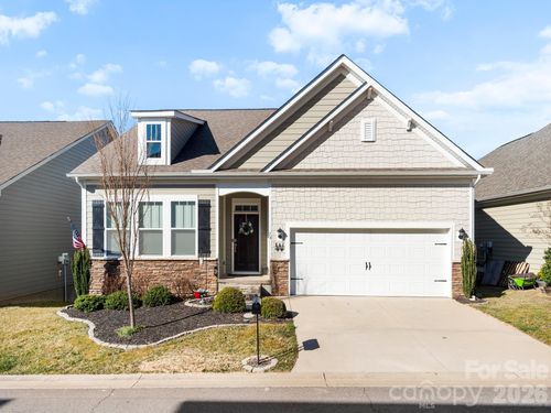 16 Southern Way Ln, Leicester, NC, 28748-0377 | Card Image