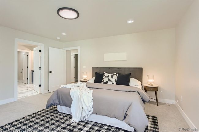 2040 W 45 Th Ave, House other with 3 bedrooms, 4 bathrooms and 2 parking in Denver CO | Image 16