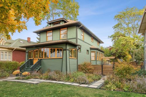 620 S Grove Ave, Oak Park, IL, 60304-1121 | Card Image