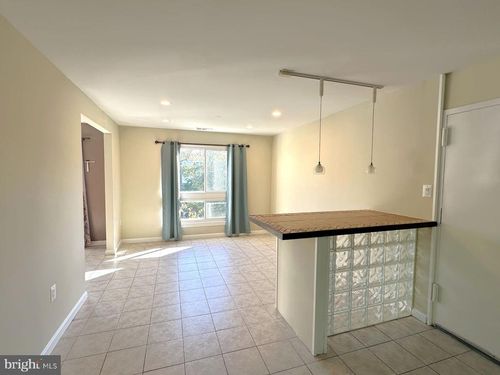 3940-8-3940 Bel Pre Rd, SILVER SPRING, MD, 20906-2834 | Card Image