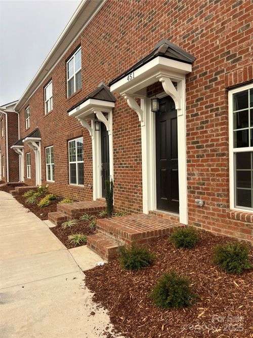 439 Beacon St Nw, Concord, NC, 28027-5349 | Card Image
