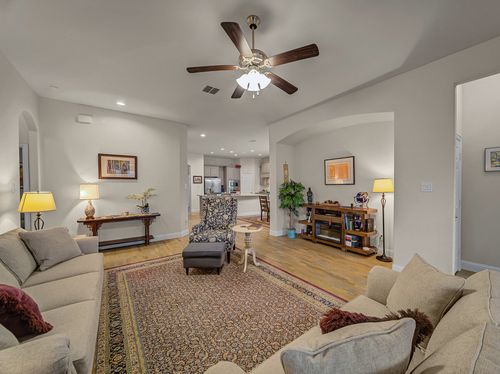 5729 Spirit Lake Dr, Fort Worth, TX, 76179-7621 | Card Image