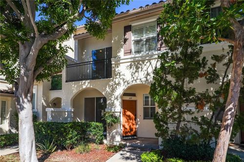 309 Falcon Crk, Irvine, CA, 92618-4009 | Card Image