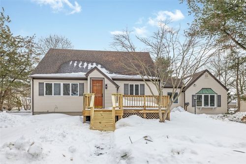 5 Woodland Ave, Coventry, RI, 02816-5844 | Card Image